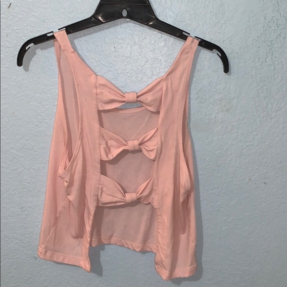 pink kinda crop top - Picture 2 of 2